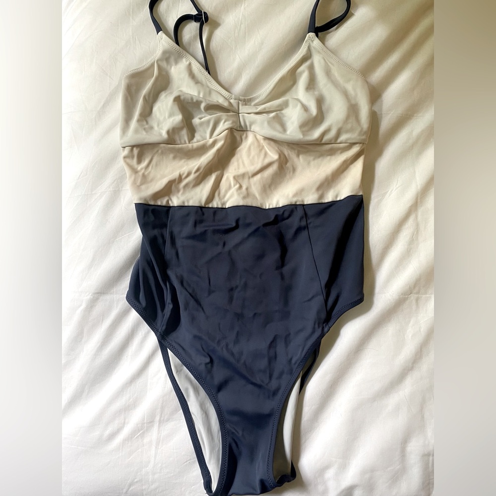 Lively Two-Tone One-Piece Swimsuit